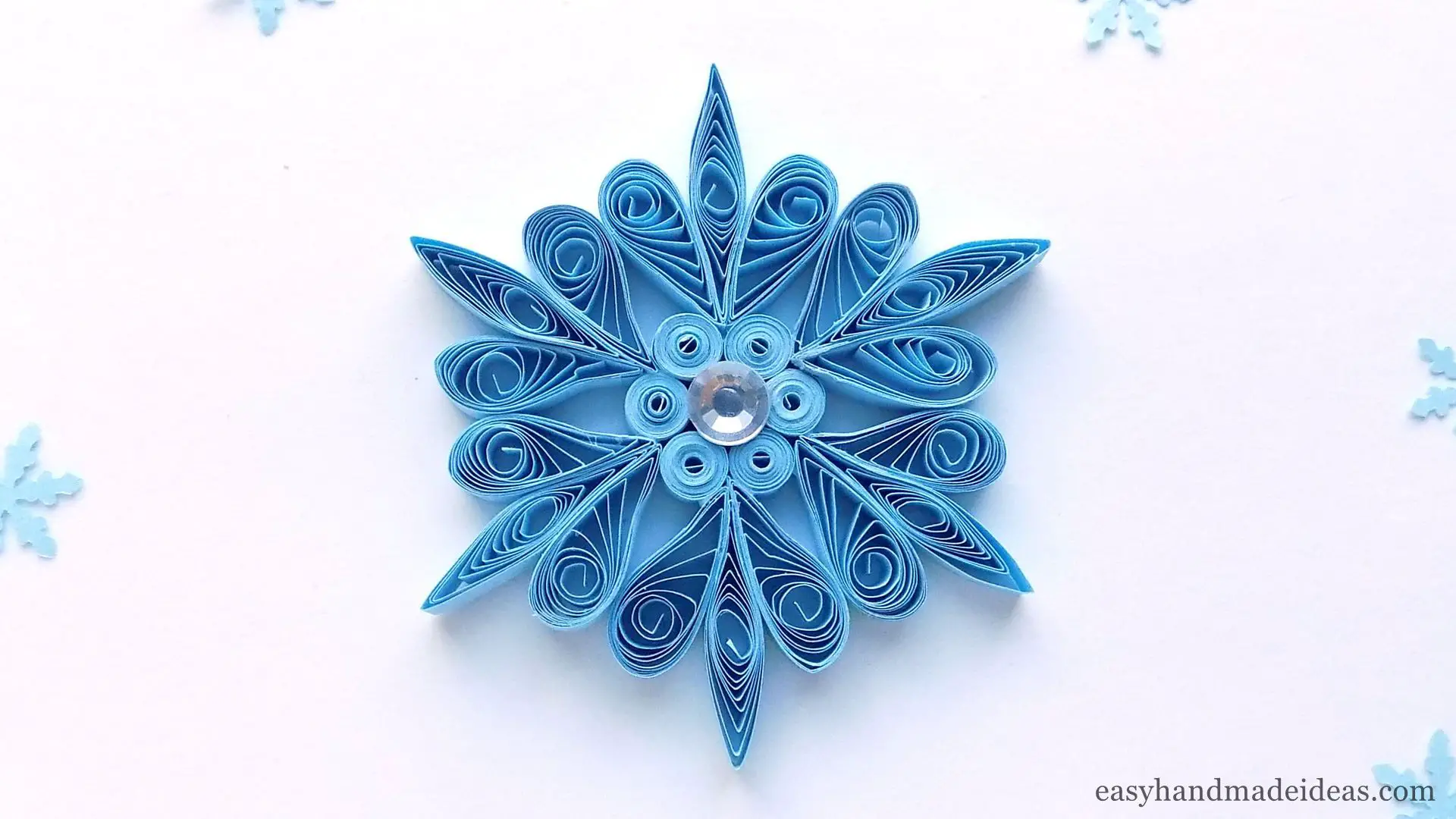 Quilling snowflake