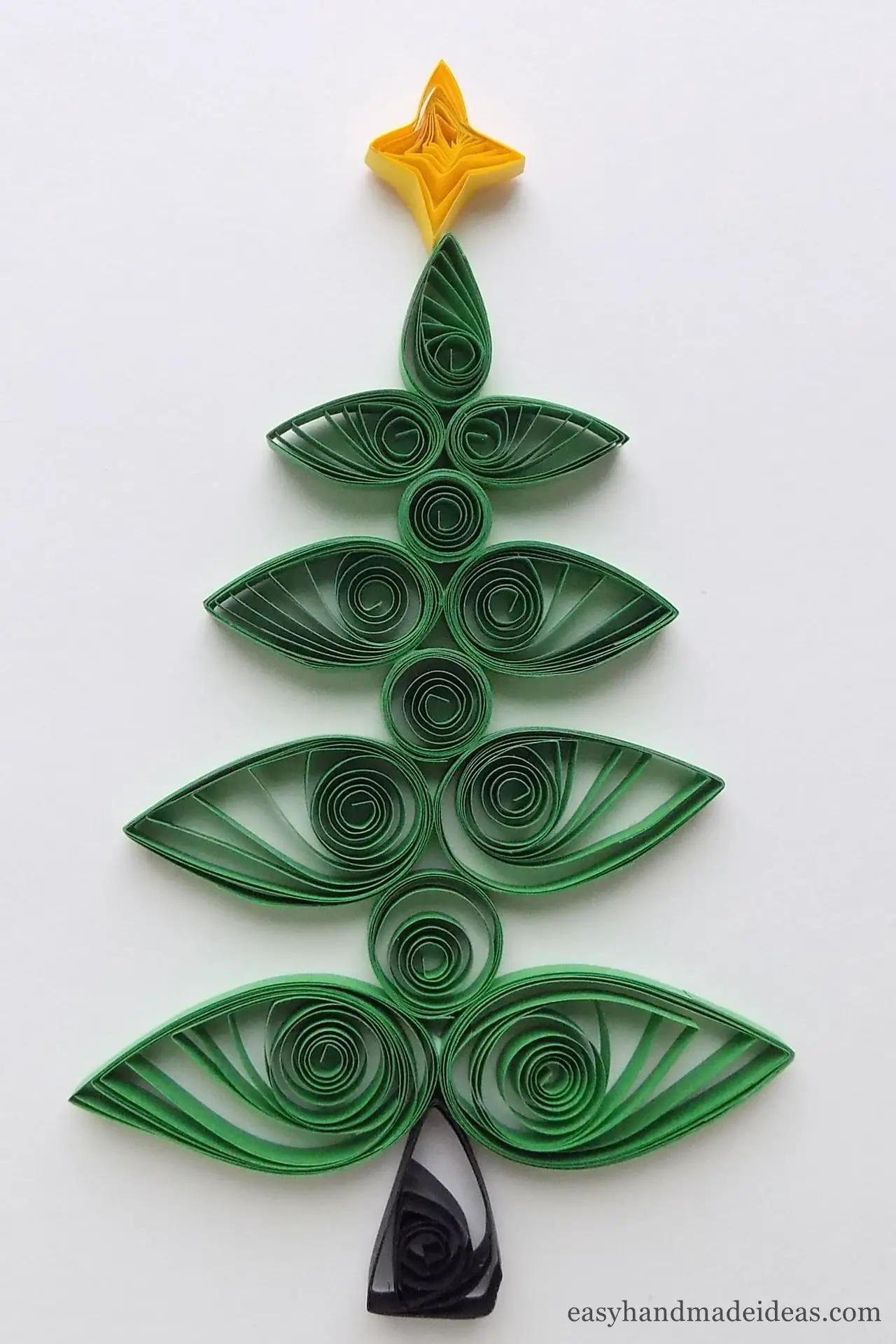 Quilling Christmas Tree 26